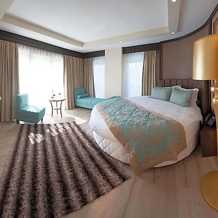 Otel The Escape