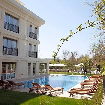 The Escape Otel *