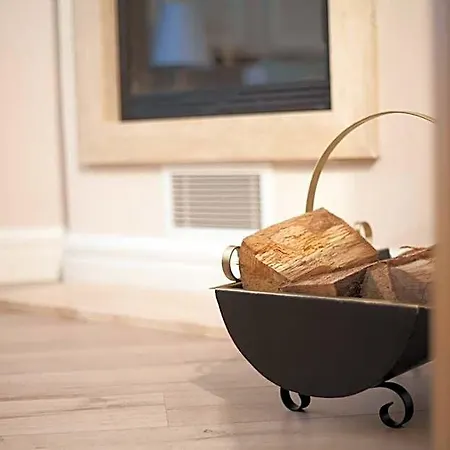 The Escape فندق