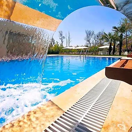 The Escape فندق آغفا